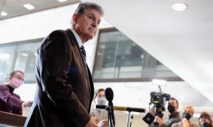 Manchin torpedoes Democrats' hopes for passing sweeping climate action and tax hikes