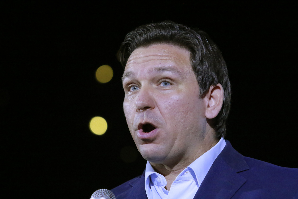 DeSantis strengthens his conservative record while Trump falters