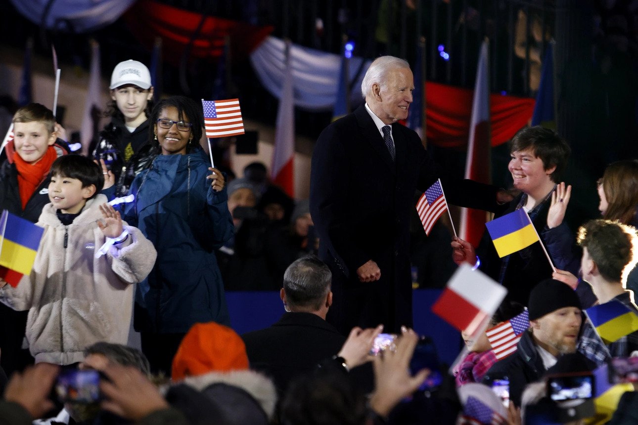 The Biden Dilemma: Top Dems Brace Themselves for the Possibility of a Non-Run