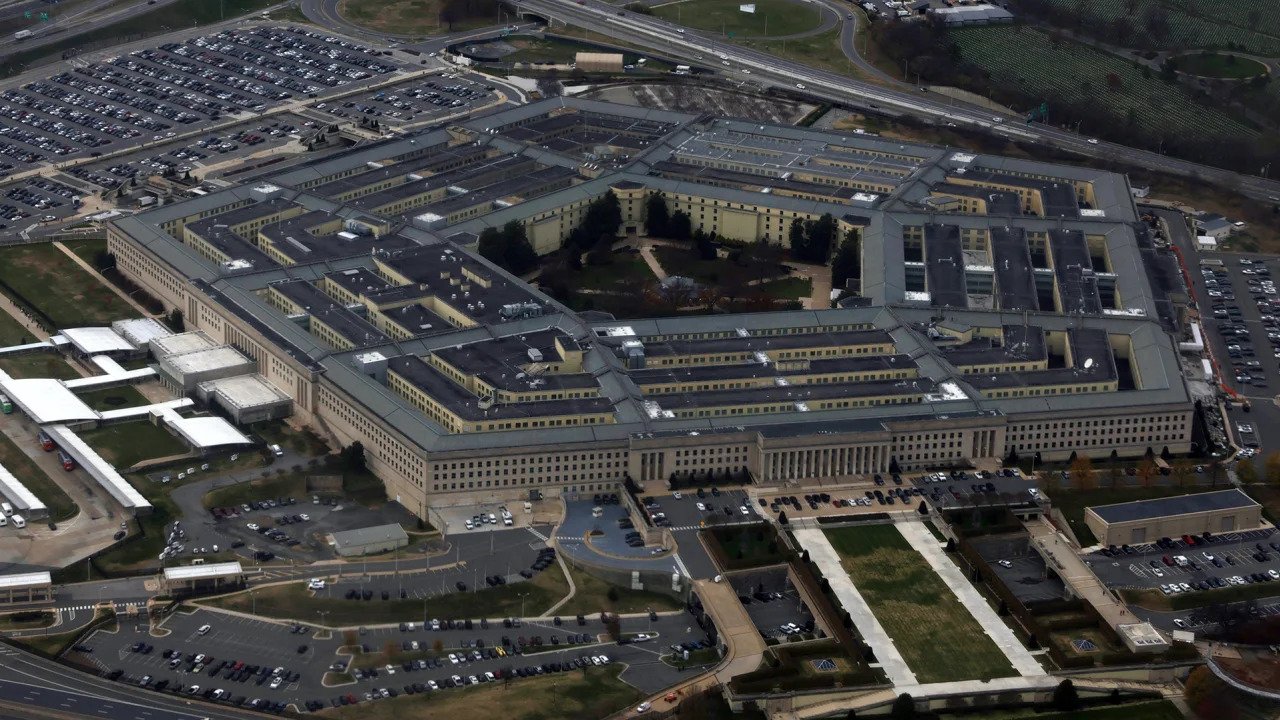 eaking News: DOJ Investigates Apparent Leak of Classified US Military Documents