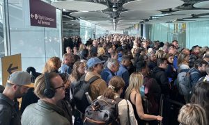UK Airports Plunge into Chaos as Nationwide Border System Crashes