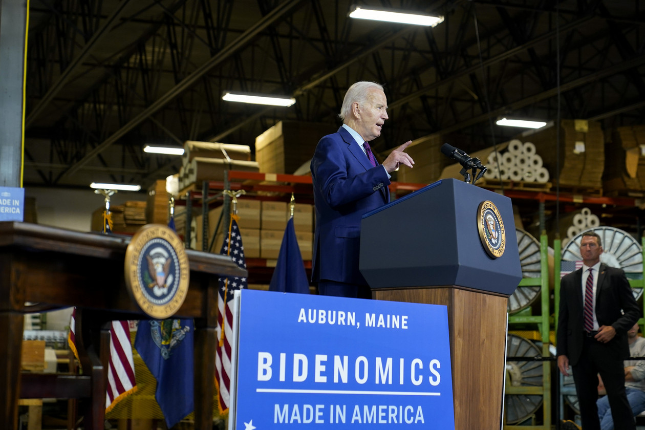 Is 'Bidenomics' Missing the Mark? White House Keeps Cool Amid Struggles