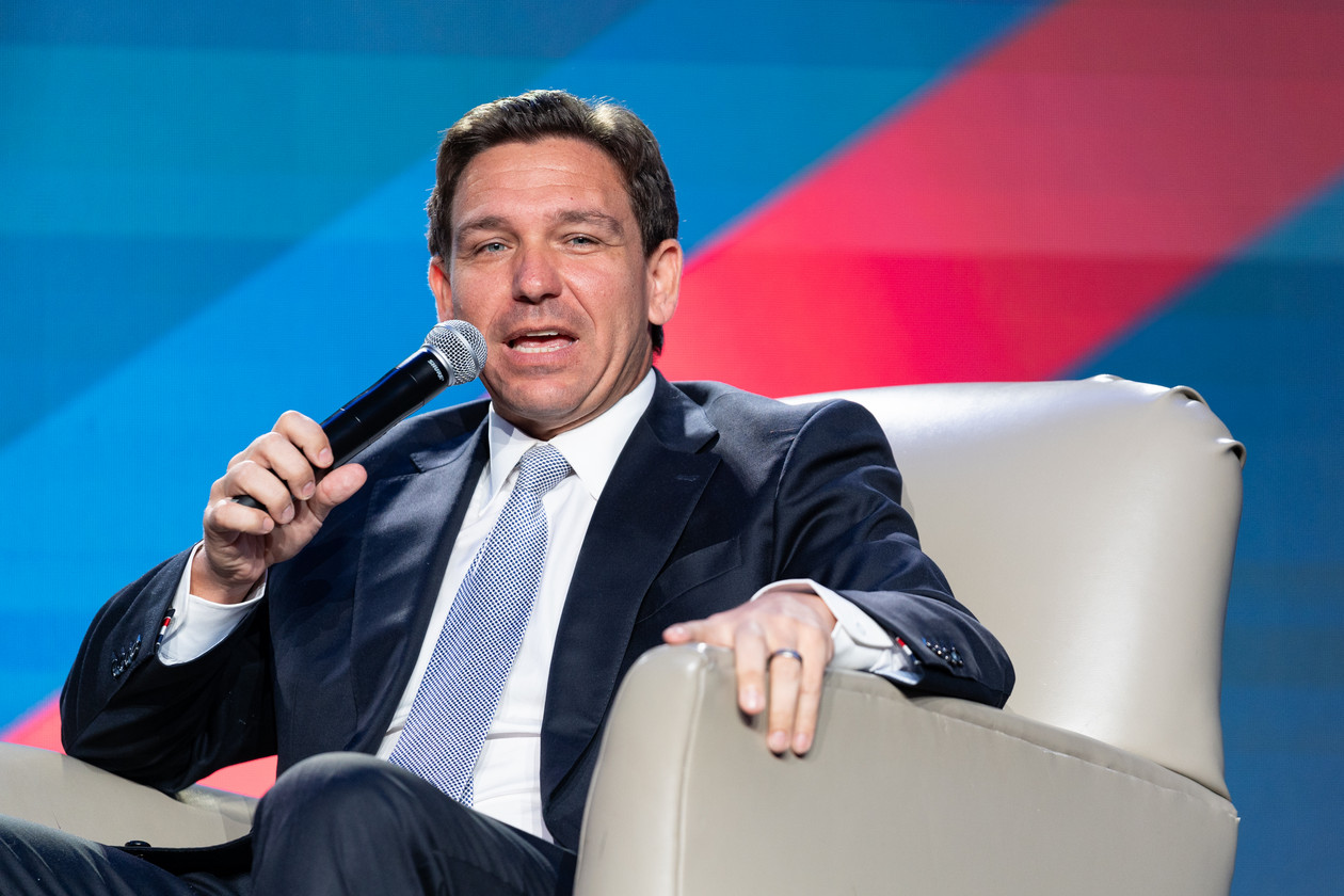 DeSantis Campaign in Peril: Can He Turn the Tide with a Showstopping Debate Win?