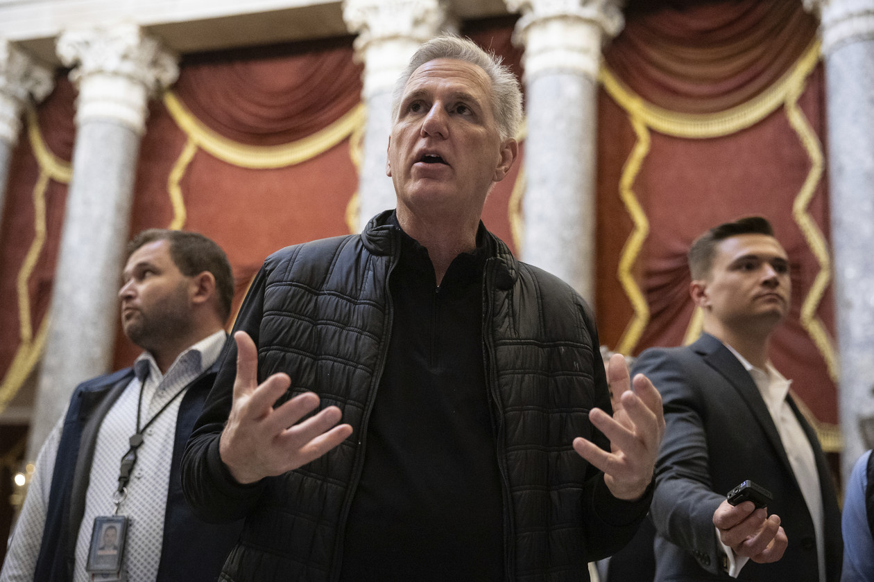 Ukraine Aid Uproar: McCarthy's Sudden Shift Sends GOP Funding Bills into Chaos