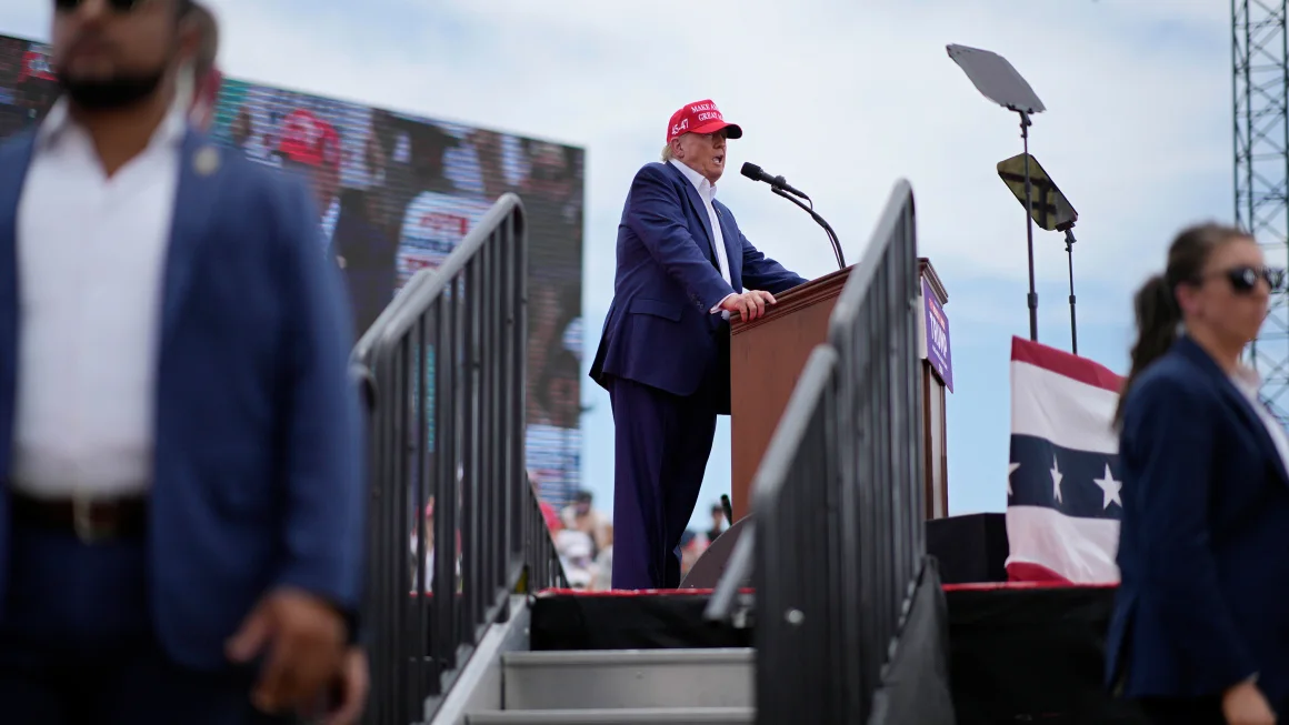 Trump Promises Tax Break on Tips at Las Vegas Rally