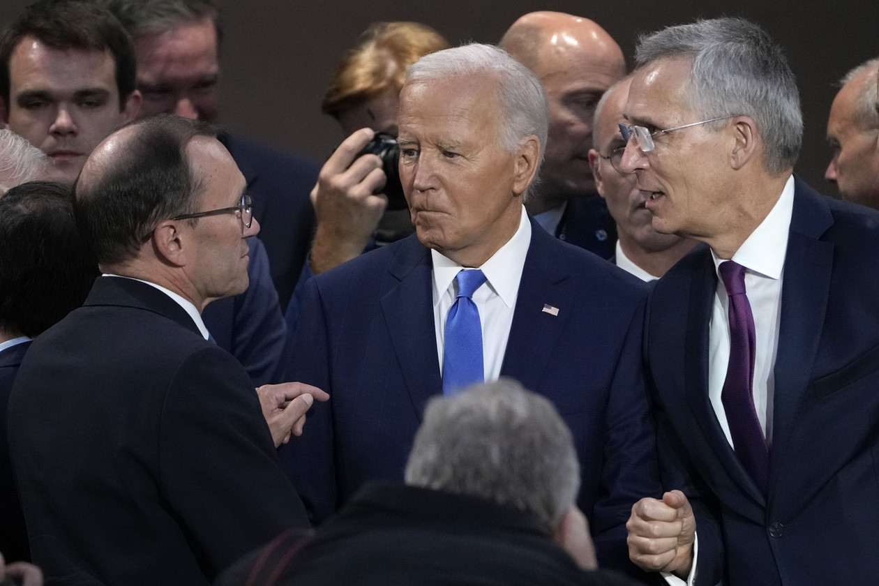 Biden Faces Party Rebellion: Over Half of Dems Urge Him to Quit