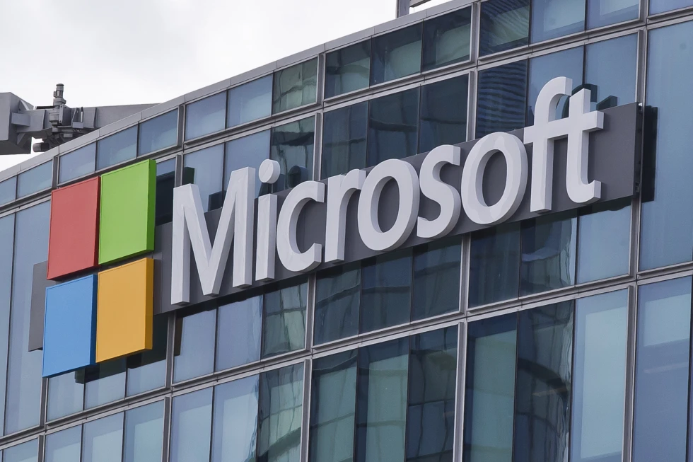 Microsoft Warns: Cybercriminals Aid Russia, China Attacks on US