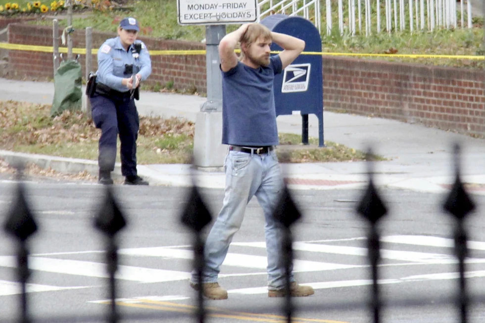 ‘Pizzagate’ Gunman Fatally Shot by Police During North Carolina Traffic Stop