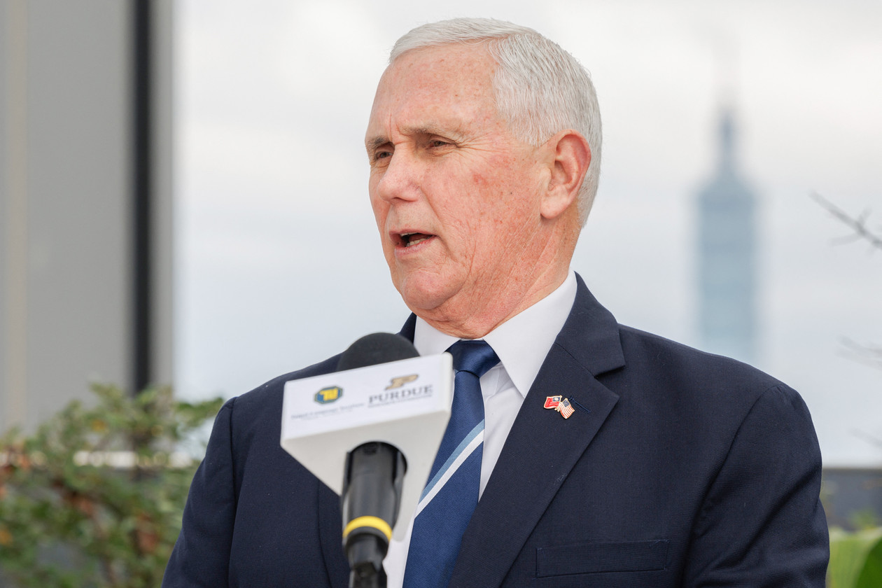Pence Breaks With Trump: Why He Opposes Criticizing America Abroad