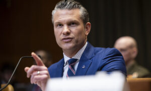 Republicans Clash Over Ukraine: Hegseth Called Out by Senators