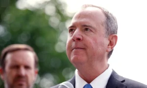 Trump Calls Schiff ‘Scam Artist’ in Mortgage Fraud Row